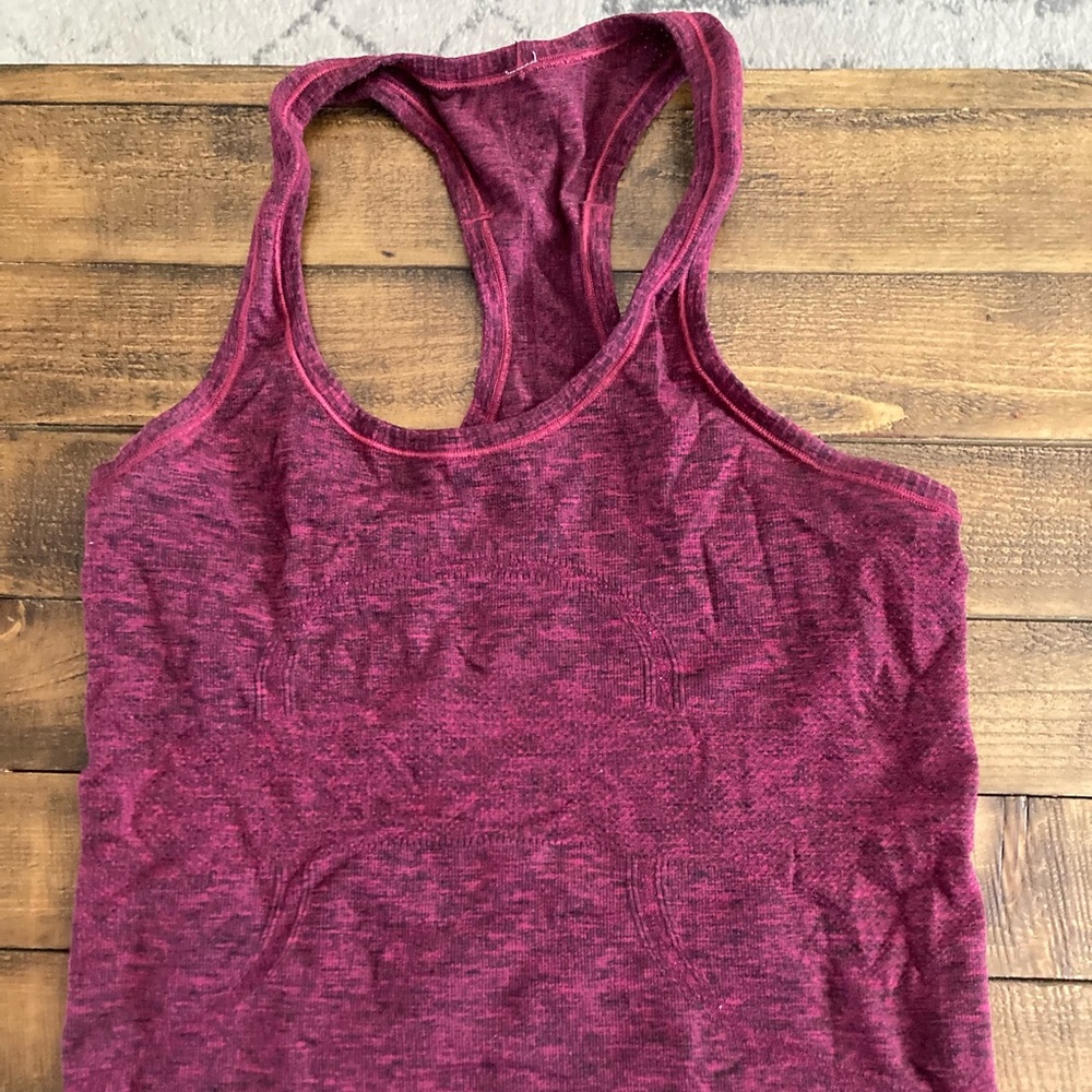 Lululemon Swiftly tanks